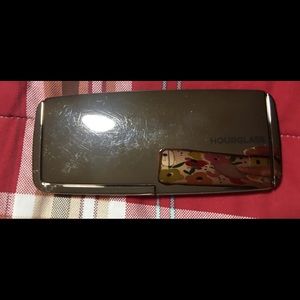 Hourglass Cosmetics Ambient Strobe Lighting Blush Palette